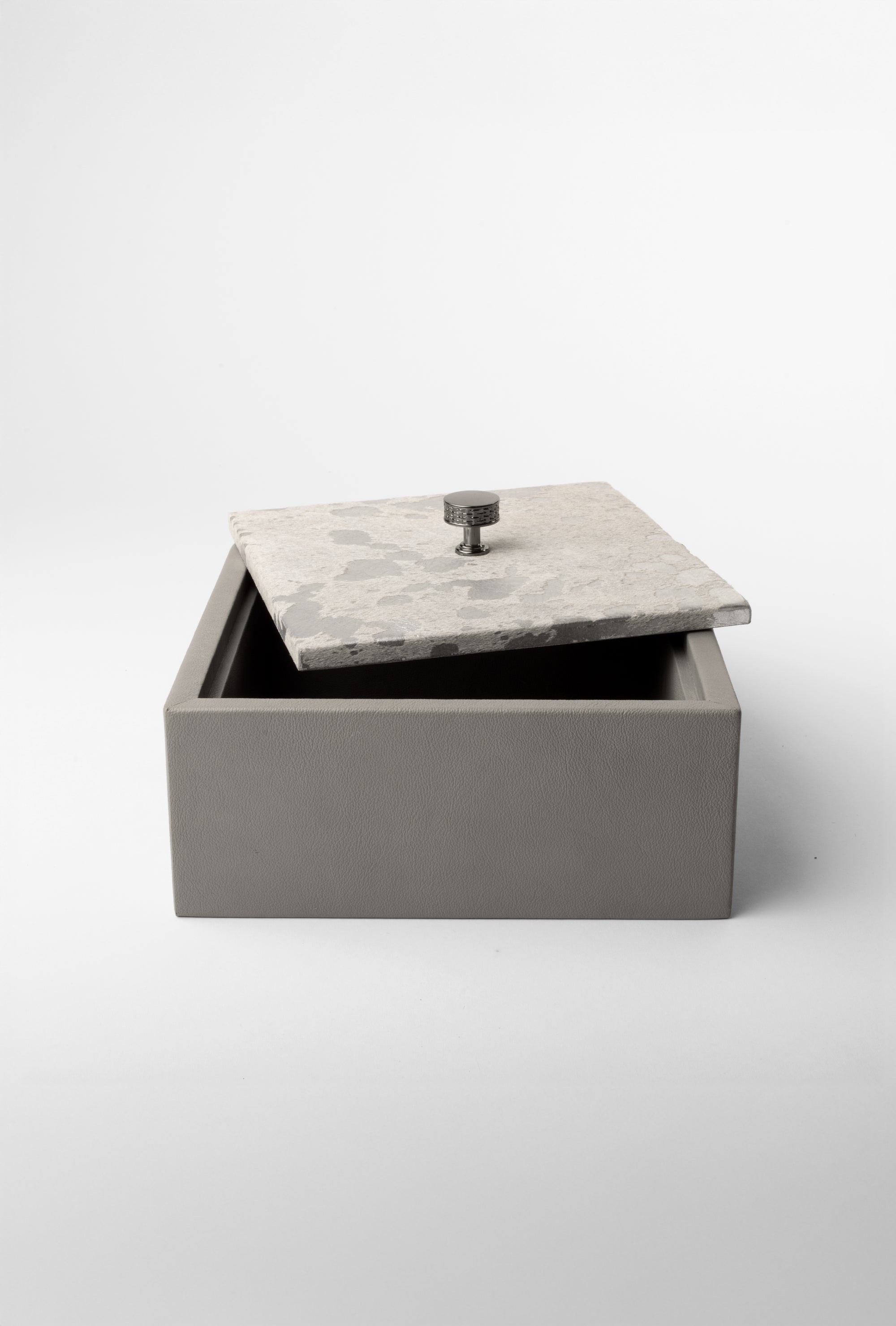 Carbon Folia Square Box