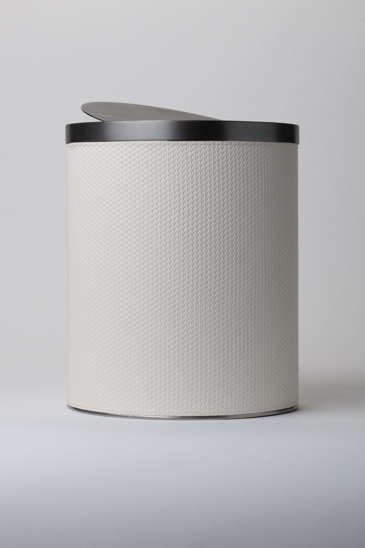 Linen Loom Trash Bin