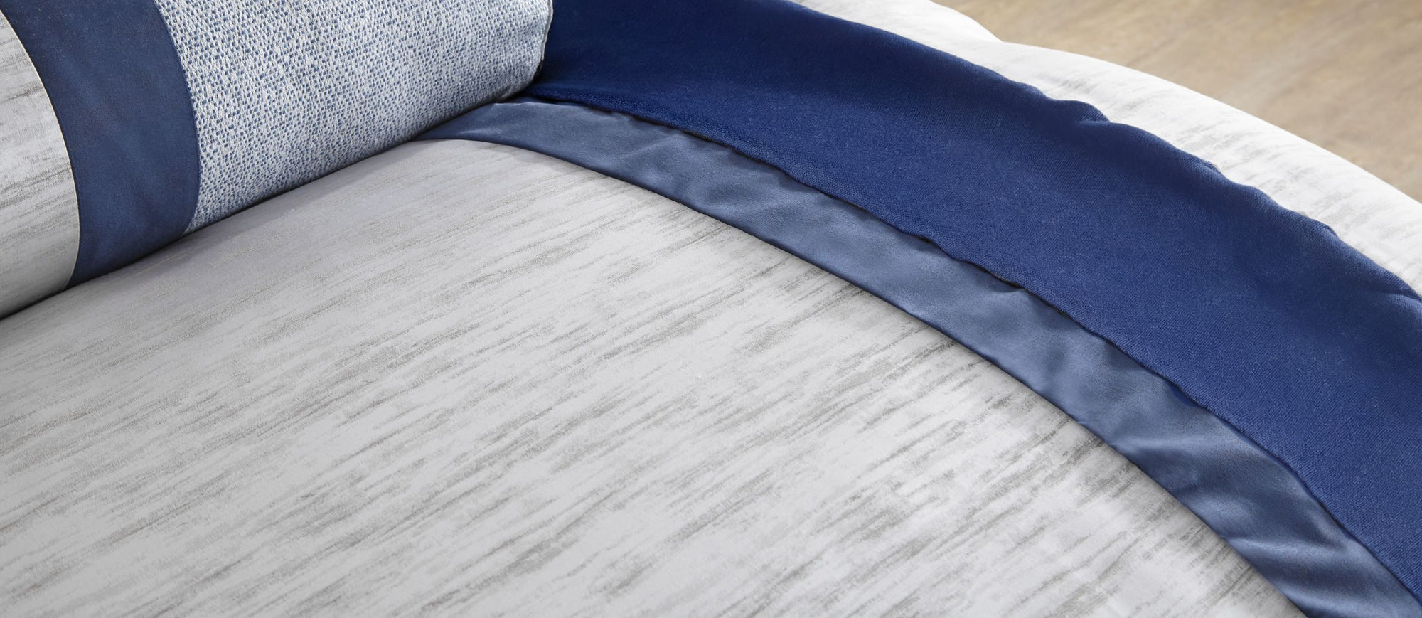 Montauk Bolster