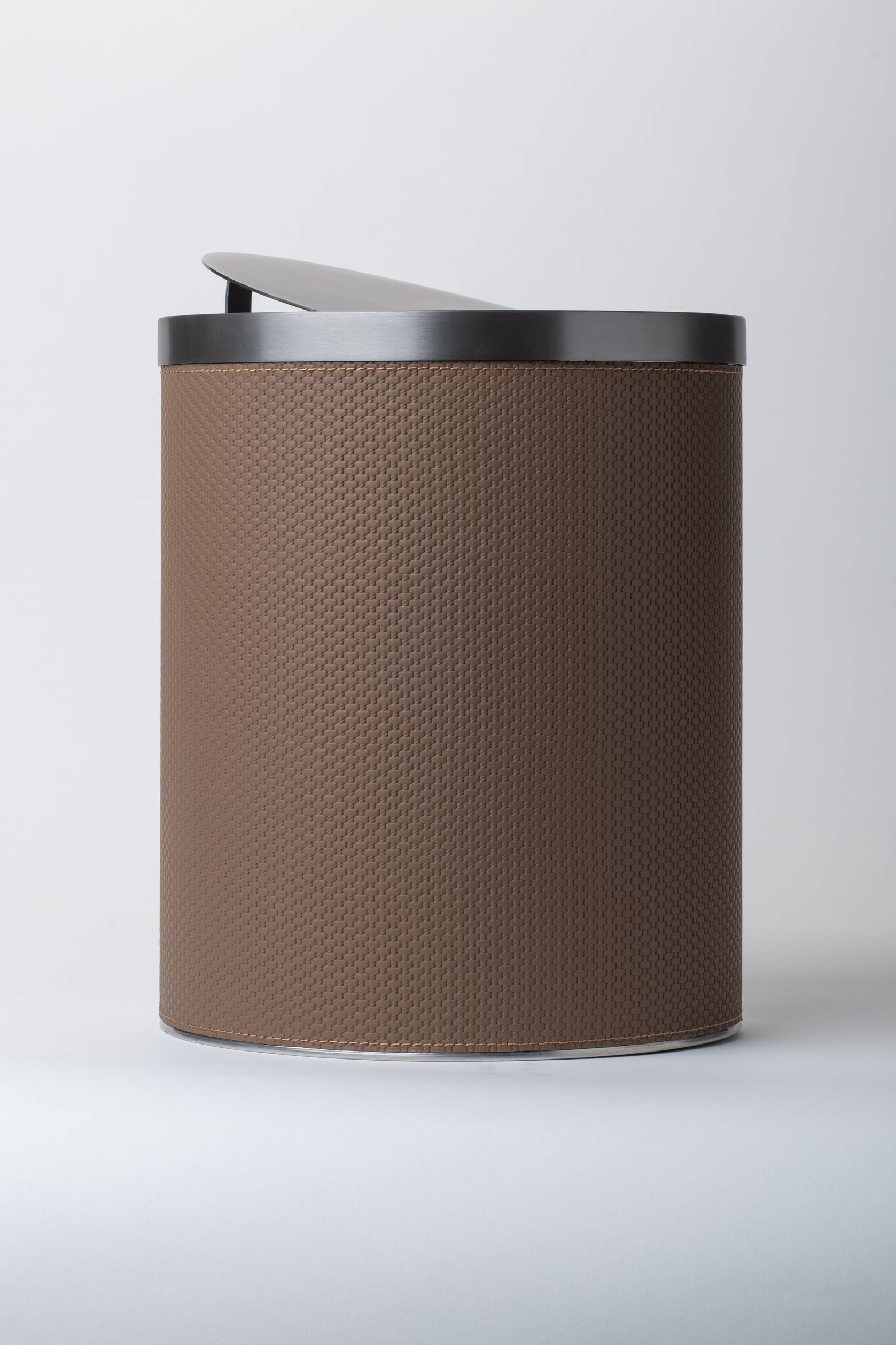 Sable Tress Trash Bin